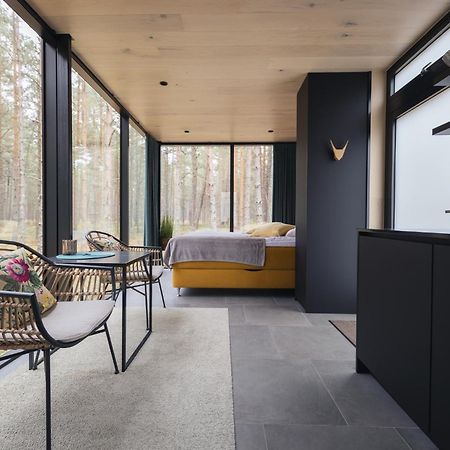 Oeoed Hoetels Rooslepa - Fika, Mysa , Skoent-With Sauna Rum bild