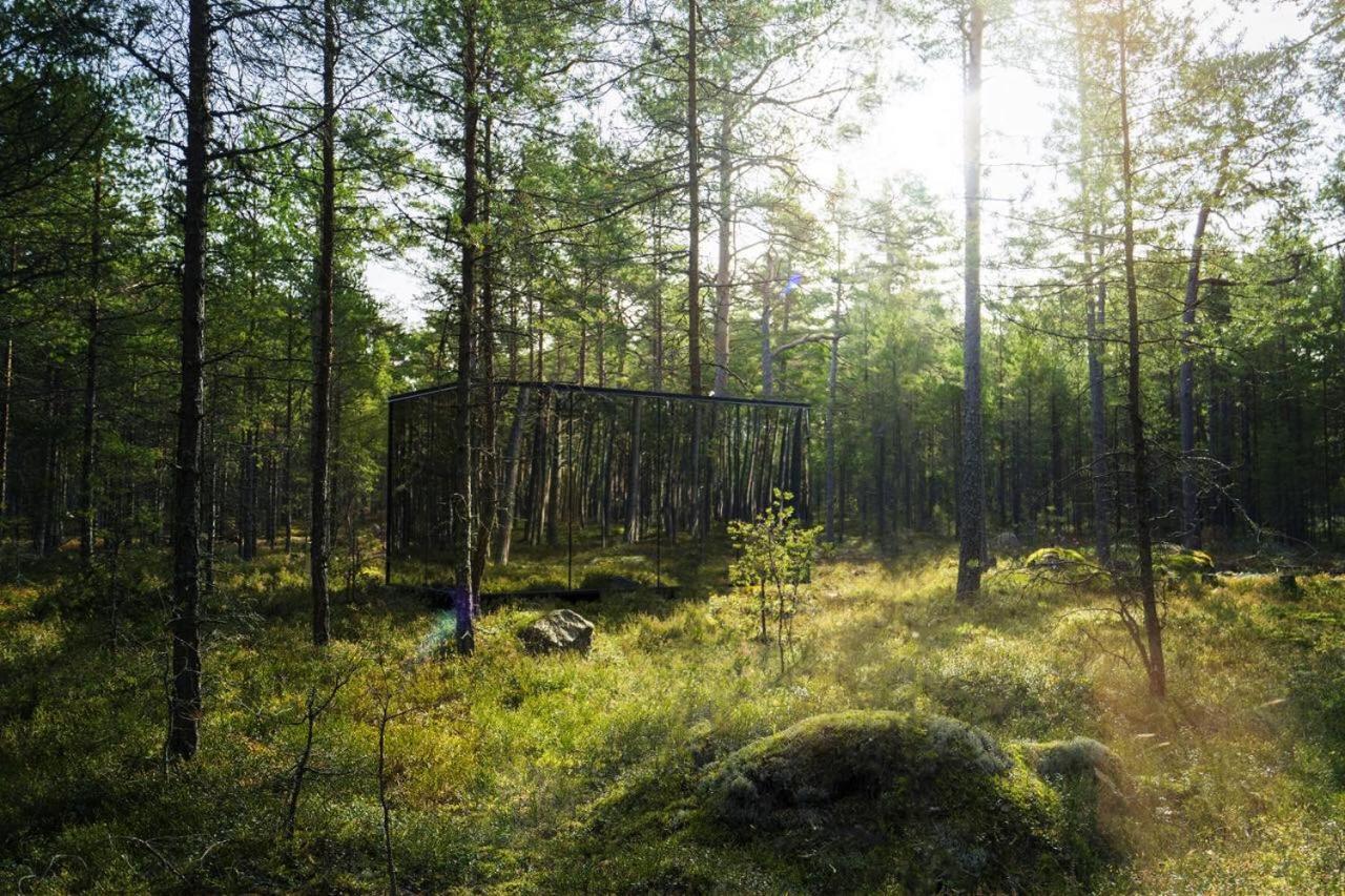 Oeoed Hoetels Rooslepa - Fika, Mysa , Skoent-With Sauna Exteriör bild