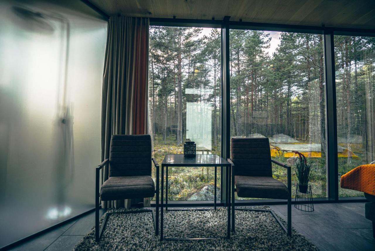 Oeoed Hoetels Rooslepa - Fika, Mysa , Skoent-With Sauna Exteriör bild