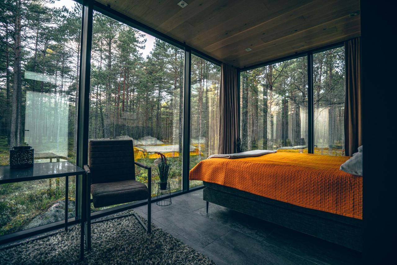 Oeoed Hoetels Rooslepa - Fika, Mysa , Skoent-With Sauna Exteriör bild