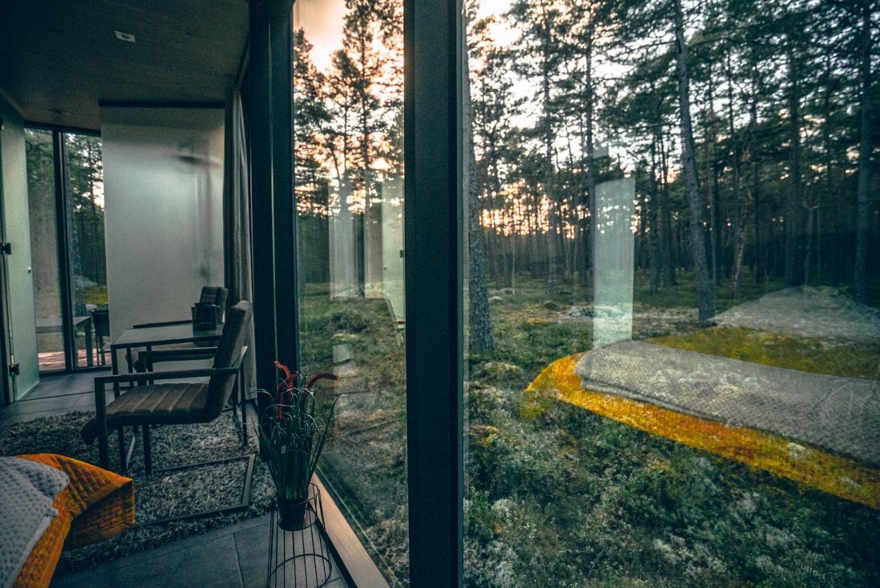Oeoed Hoetels Rooslepa - Fika, Mysa , Skoent-With Sauna Exteriör bild