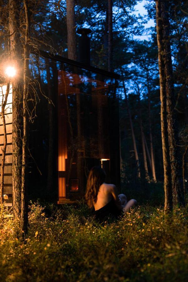 Oeoed Hoetels Rooslepa - Fika, Mysa , Skoent-With Sauna Exteriör bild
