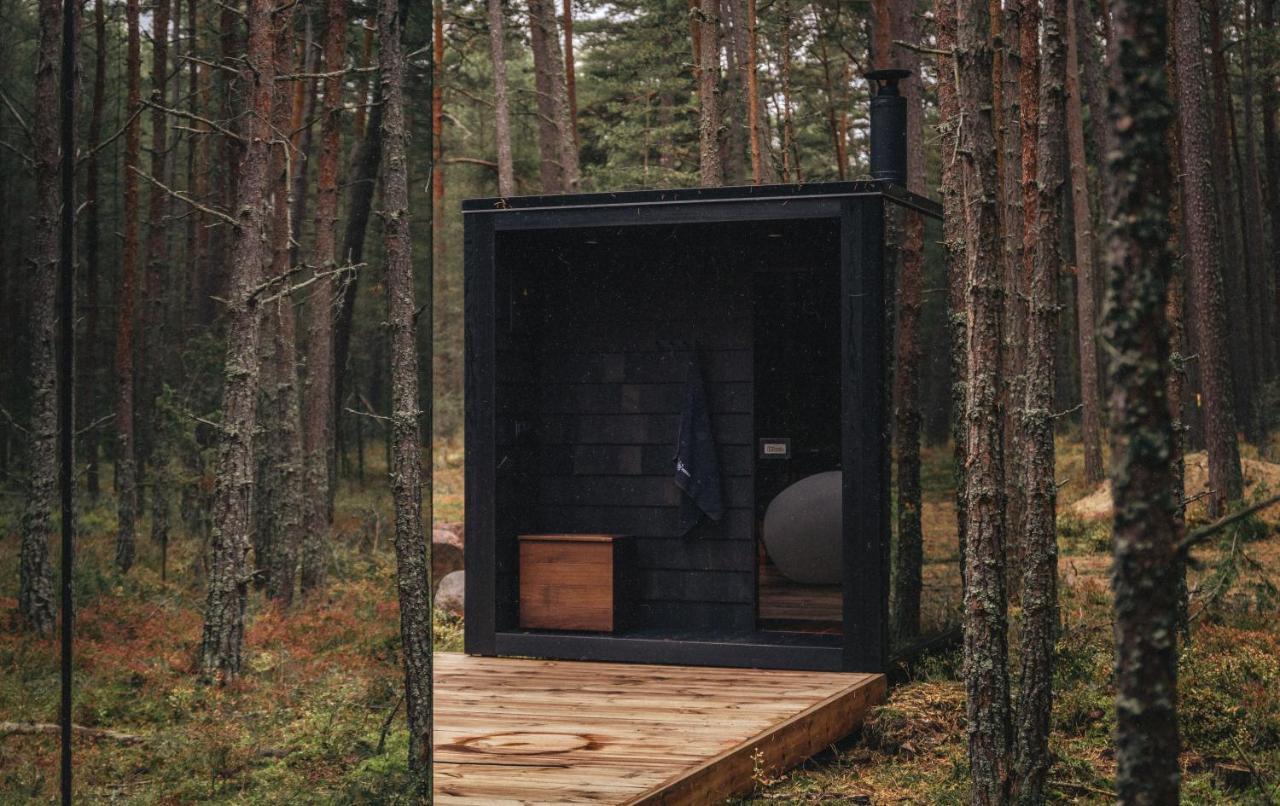 Oeoed Hoetels Rooslepa - Fika, Mysa , Skoent-With Sauna Exteriör bild