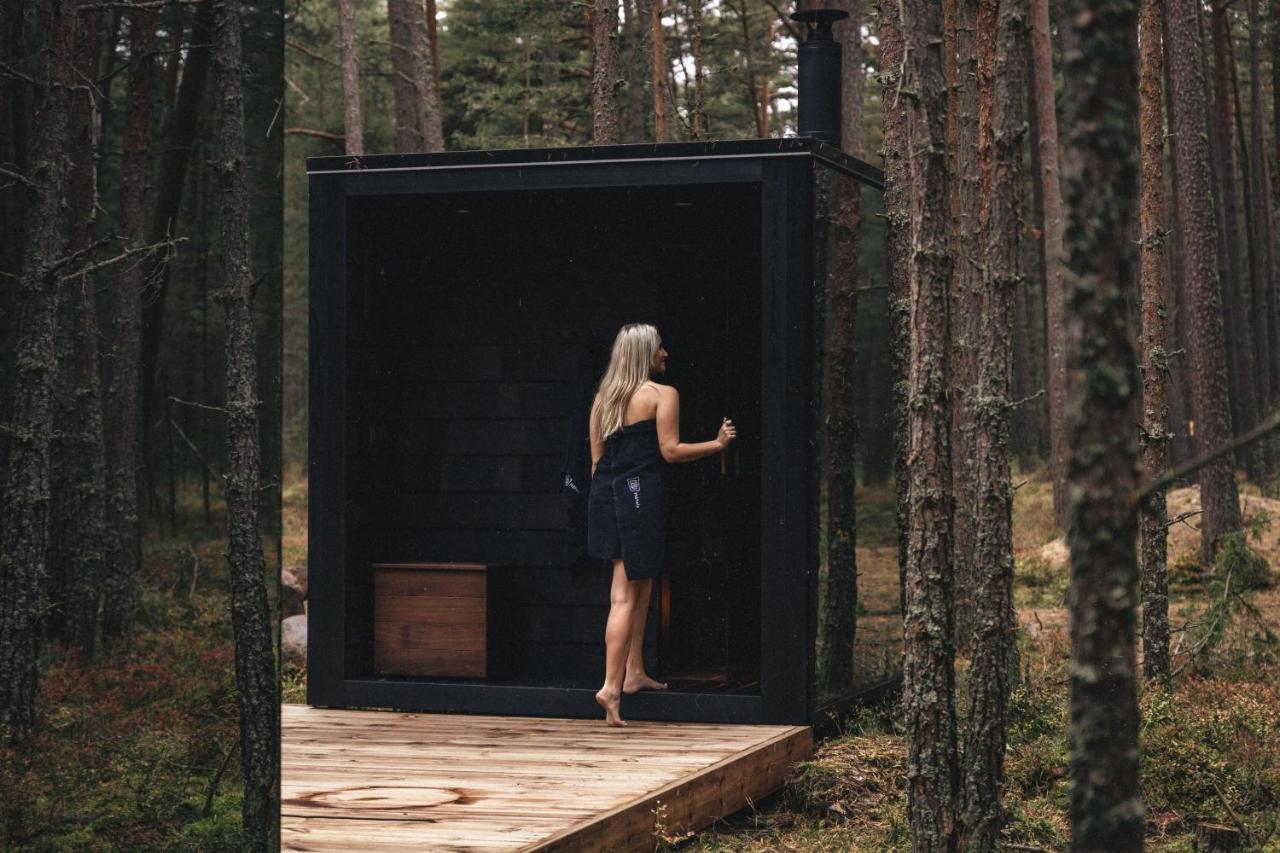 Oeoed Hoetels Rooslepa - Fika, Mysa , Skoent-With Sauna Exteriör bild
