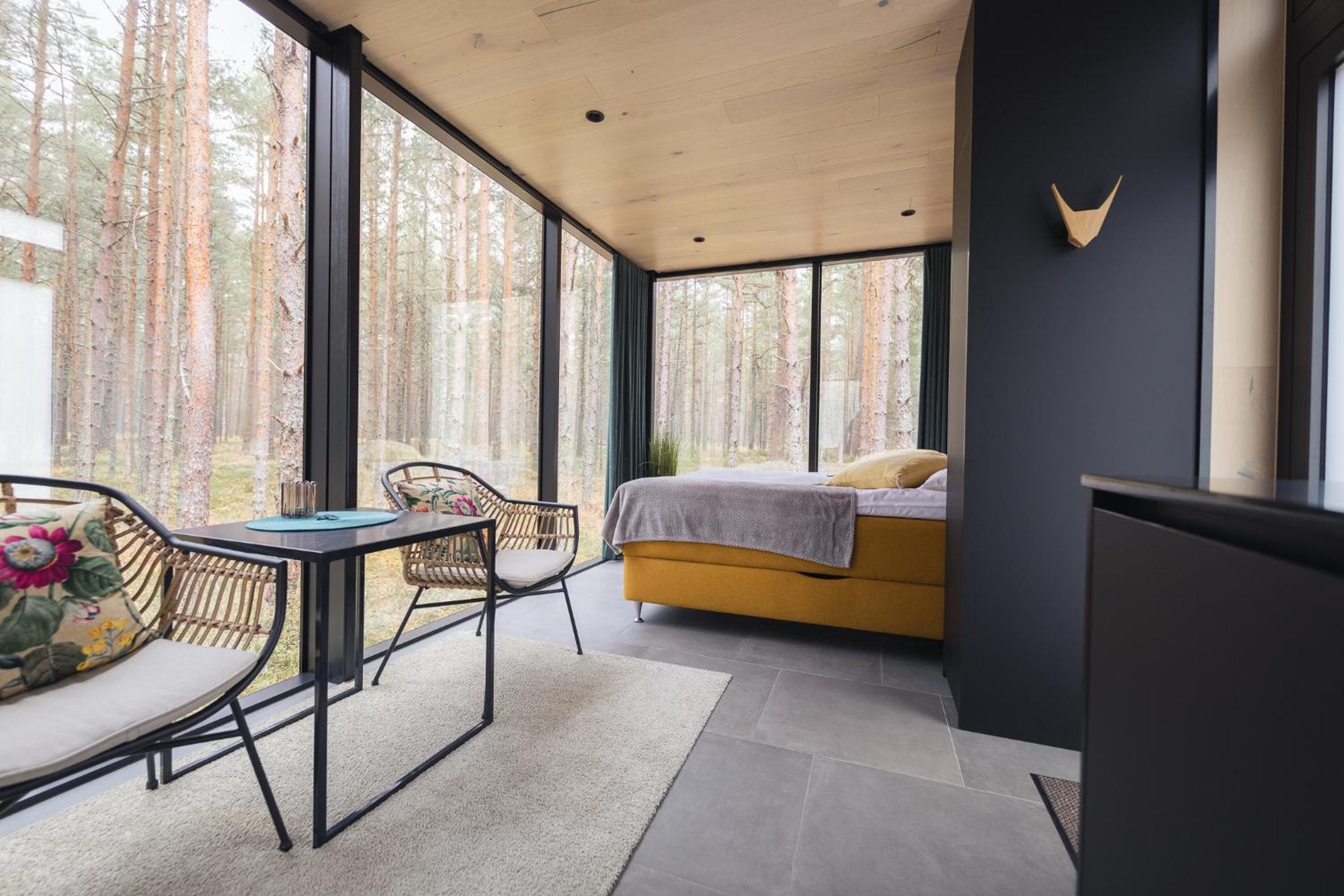 Oeoed Hoetels Rooslepa - Fika, Mysa , Skoent-With Sauna Rum bild